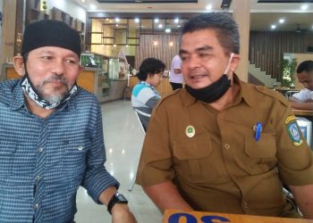 aktivis dan pejabat lingkungan hidup