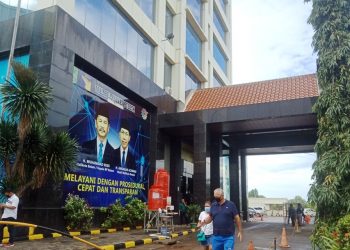 Kantor DPMPTSP Kota Batam, penghubung pelaku usaha dan pemerintah, di Jalan Engku Putri. (Foto: Nilawaty Manalu)