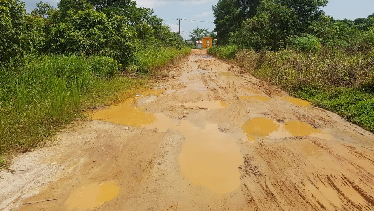  Jalan  di Pasir  Panjang Galang Rusak Parah HMStimes com