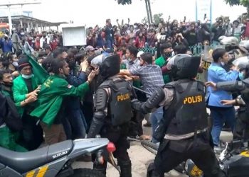 Demo mahasiswa Batam