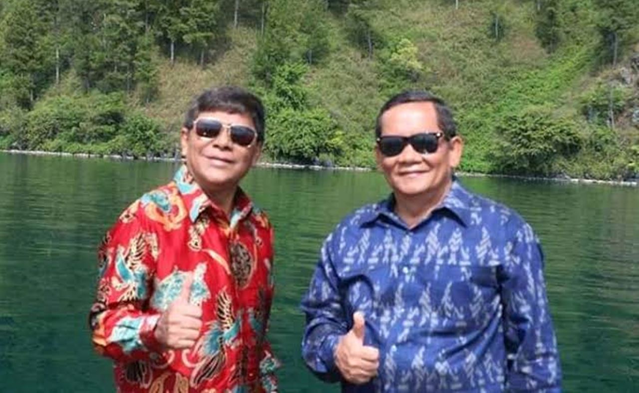 Rapidin Simbolon Bupati Samosir dan wakil bupati