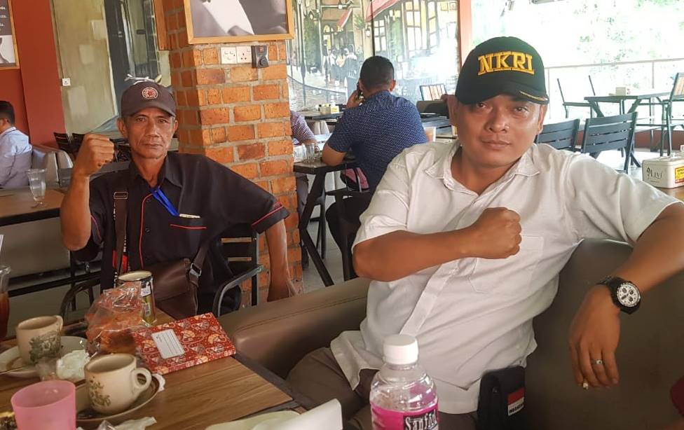 keluarga tersangka Batam