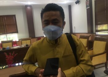 Anggota Komisi I DPRD Kota Batam, Utusan Sarumaha. (Foto: Fathur Rohim)