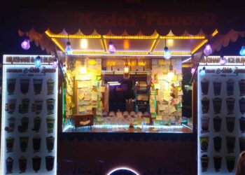 Gerobak milkshake Kedai Favorit milik Yunut  Heriyanto di pasar jajanan WTB, Batam, Kepulauan Riau. (Foto: Donella Bangun)