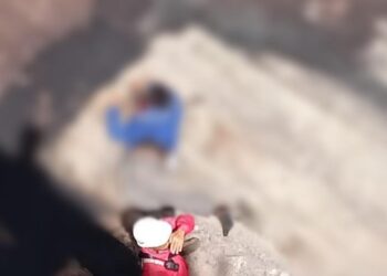 Korban tewas yang terjatuh dari kapal di PT ASL. (Foto: Arsip Narasumber)