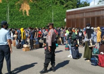 Suasana di Pos Lintas Batas Negara (PLBN) Entikong, Kalimantan Barat. (Foto: Istimewa)