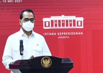 Menteri Perhubungan (Menhub), Budi Karya Sumadi, menyampaikan keterangan pers di Kantor Presiden seusai rapat terbatas bersama Presiden, Jakarta, Senin, 10 Mei 2021. (Foto: Istimewa)