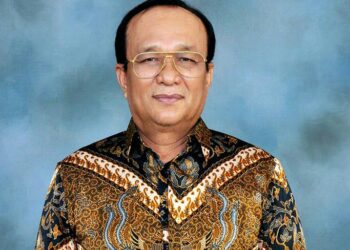 Prof. Tumanggor