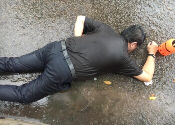 Made Arnawa (57) ditemukan tewas di samping ruko Pasar Sagulung, Sabtu, 10 Juli 2021. (Foto: Arsip narasumber)