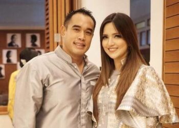 Ardi Bakrie dan Nia Ramadhani. (Foto: Liputan6.com)