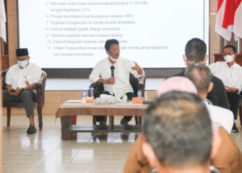 Wali Kota Batam, Muhammad Rudi menggelar rapat tertutup bersama Forkompinda Kota Batam. (Foto: Mediacenter)