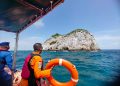 Pulau kosong tempat Reki Heriadi (23) warga Desa Pesisir Timur, Anambas, Kepulauan Riau, terdampar. (Foto: Basarnas)