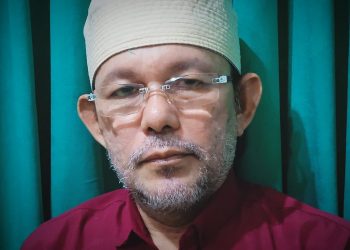 Pemerhati Lingkungan Hidup Kota Batam, Azhari Hamid. Foto: Arsip narasumber.