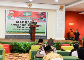 Wakil Gubernur Kepri, Marlin Agustina saat menghadiri acara Madrasah Kader Nahdlatul Ulama (MKNU) ke-2  Provinsi Kepri Angkatan 309, Jumat, 17 September 2021, di Hotel Golden Prawn, Batam. (Foto: Ist)