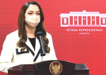Juru bicara Pemerintah dan Duta Adaptasi Kebiasaan Baru, dr. Reisa Broto Asmoro memberikan keterangan pers di Kantor Presiden, Jakarta, Jumat, 29 Oktober 2021.