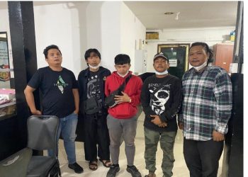 Polisi menangkap pelaku vandal di terowongan Pelita Batam.