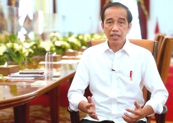 Presiden Joko Widodo saat memberikan keterangan pers di Istana Merdeka, Jakarta, Selasa, 4 Januari 2022. (Foto: presidenri.go.id)