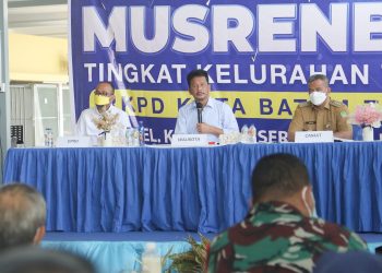 Wali Kota Batam, Muhammad Rudi, membuka Musyawarah Perencanaan Pembangunan (Musrenbang) Kelurahan Kampung Seraya. (Foto: MEDIA CENTER PEMERINTAH KOTA BATAM)
