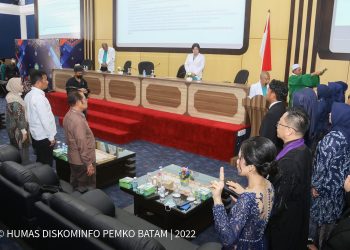 Melalui Yudisium UNIBA, 46 orang mahasiswa dilantik dan akan menerima gelar dokter secara sah. (Foto: MEDIA CENTER PEMERINTAH KOTA BATAM).