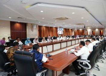 Sekretaris Daerah (Sekda) Kota Batam dukung pengunaan Sistem Evaluasi, Monitoring Perencanaan dan Kinerja Pembangunan Pemerintah Kota Batam (Semenanjung Batam) di Pemerintah Kota (Pemko) Batam. (Foto: MEDIA CENTER PEMERINTAH KOTA BATAM)