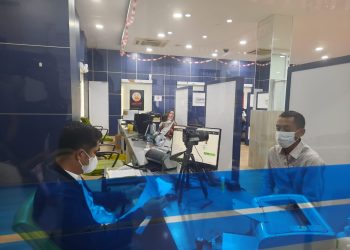 Imigrasi Kelas I Khusus TPI Batam mulai menerapkan kebijakan masa berlaku paspor 10 tahun. (Foto: Sarma Haratua Siregar)