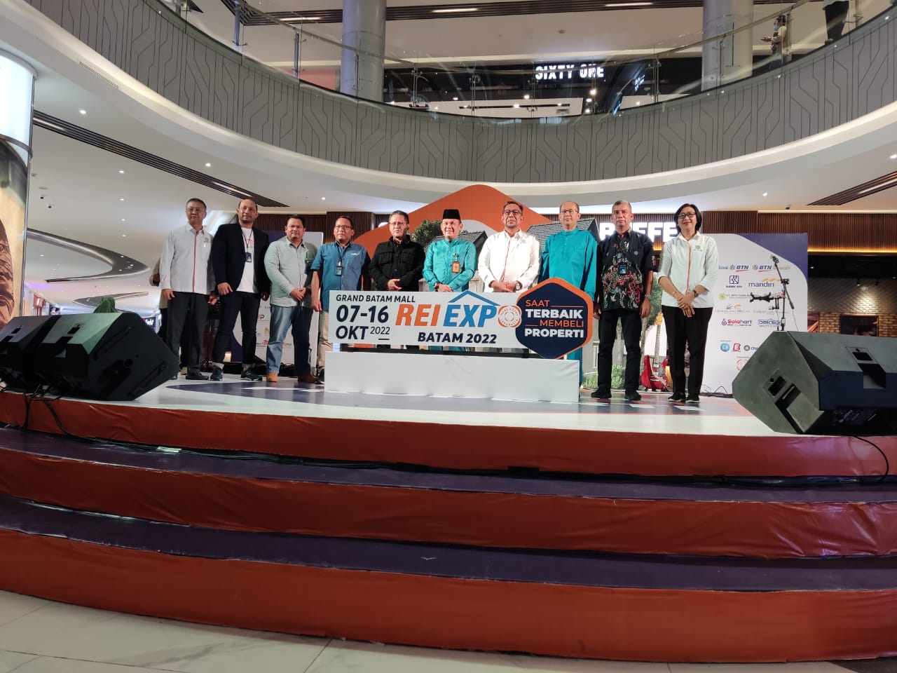 REI Expo 2022 menghadirkan konsep one stop service yang akan memudahkan pelanggan mendapatkan rumah impian mereka.