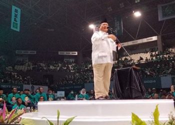 Ketua Umum Partai Gerindra , Prabowo Subianto berpidato pada acara PKB Road to Election di Tennis Indoor Senayan, Jakarta. (Foto: Ist./Nailin In Saroh).