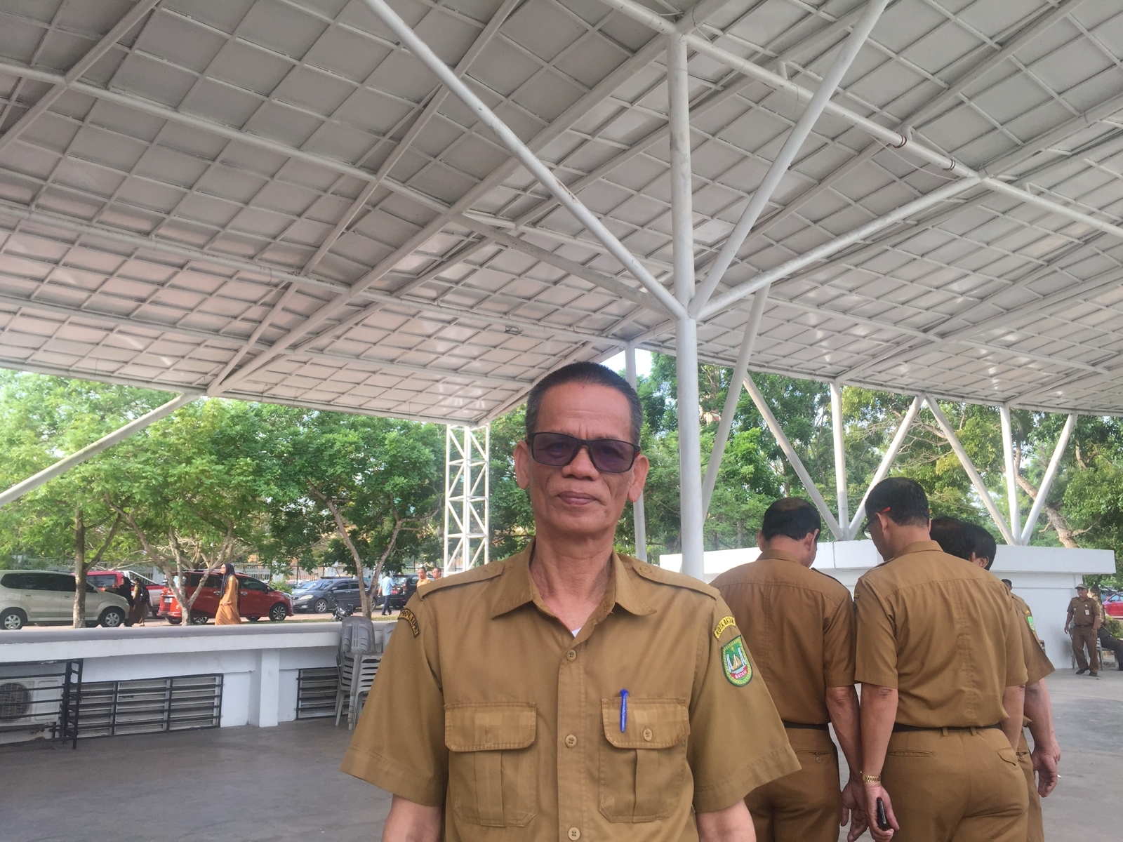 Kadisnaker) Batam Rudi Sakyakirti yang ditemui usai apel gabungan pegawai Pemko Batam di Dataran Engku Putri, Batam Center, Senin (02/01/2023). (Foto: HMS/ Dwi Septiani).