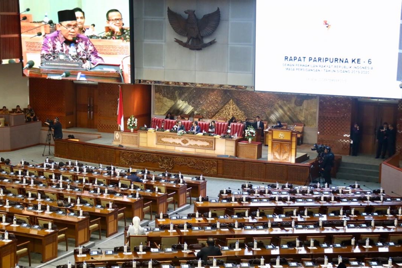 Suasana saat Sidang Paripurna DPR RI di Kompleks Parlemen, Senayan. (Foto: Ist/ dpr.go.id).