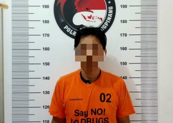JR yang dibekuk Sat Resnarkoba Tanjungpinang, atas kepemilikan sabu seberat 528 gram. (Foto: Ist/ Dok.Polresta Tanjungpinang).