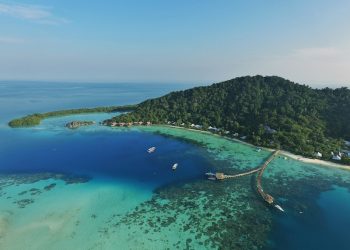 Pulau Bawah di Kepulauan Anambas, Kepri. (Foto: Ist/ Dok.marischkaprudence).