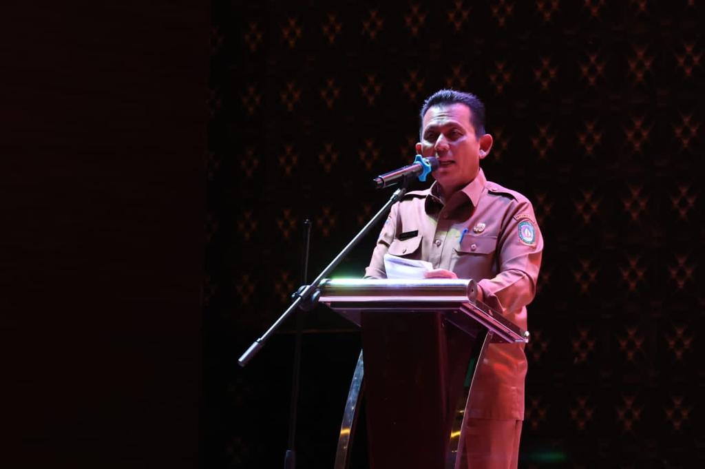 Gubernur Kepulauan Riau Ansar Ahmad, membuka Rapat Koordinasi Penyusunan Rencana Pendanaan Pelaksanaan Pemilihan Kepala Daerah Serentak Tahun 2024, di Hotel Aston Kota Batam, Selasa (28/02/2023). (Foto: Ist/ Diskominfo Kepri).