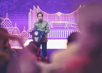 Presiden Republik Indonesia Joko Widodo tengah memberikan sambutan dan arahan saat PTIJK 2023 yang digelar di Jakarta, Senin (06/02/2023). (Foto: Ist/ Dok.infobanknews).
