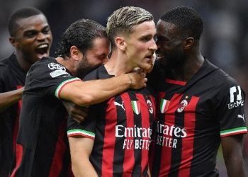Klub Liga Italia (Serie A), AC Milan, torehkan catatan manis dengan kembali lolos ke babak delapan besar Liga Champions, setelah 11 tahun menanti. (Foto: Ist/ REUTERS-Daniele).