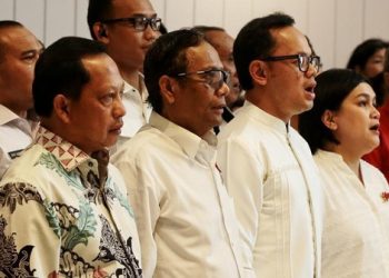 Peresmian GKI Yasmin oleh Menko Polhukam Mahfud MD, didampingi Mendagri Tito Karnavian, Wali Kota Bogor Bima Arya, Ketua Komnas HAM Atnike Nova Sigiro, Minggu (9/4/2023). (Foto: Ist/ CNN Indonesia).