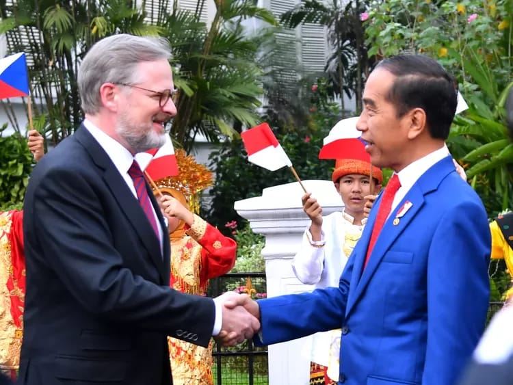 Presiden Jokowi sambut hangat kunjungan PM Republik Ceko, Petr Fiala di Istana Bogor. (Foto: Ist/ presidenri.go.id).