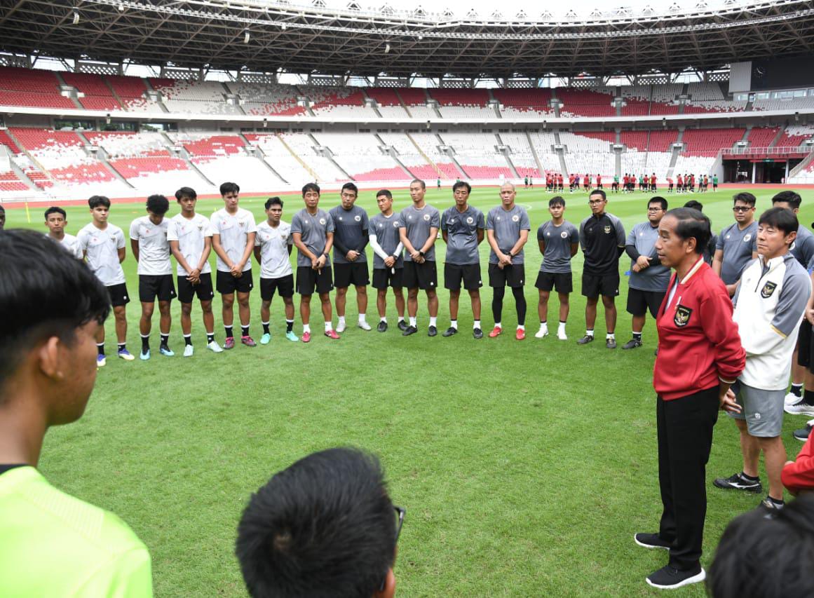 Presiden Jokowi Ke Gbk Senayan Beri Semangat Timnas Garuda U 20