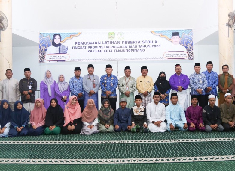 Pembukaan Training Center (TC) oleh Wakil Wali Kota Tanjungpinang Endang Abdullah, yang dilaksanakan di Masjid Zul Firdaus, Bintan Center, Jumat, (28/4/2023). (Foto: Ist/ Diskominfo Tanjungpinang).