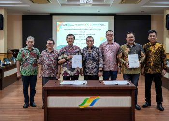 Penandatangan perjanjian kerja sama antara PT ATB dengan PT Kawasan Industri Nusantara (KINRA) berlangsung di Kantor PT Perkebunan Nusantara III Medan,  Rabu, 31 Mei 2023. (Foto: Arsip PT ATB)