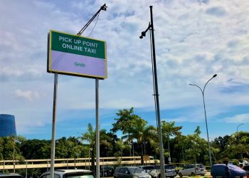 Titik penjemputan penumpang Grab di Bandara Hang Nadim Batam. (Foto: Irvan Fanani)