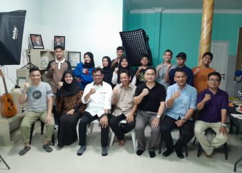 Kunjungan Ketua DPRD Batam ke 'dapur' Batam Creator Academy (Foto : Dokumentasi pribadi)