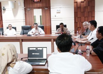 Rapat persiapan MTQH berlangsung pada hari Rabu, 8 Mei 2024, digelar secara daring dan luring di ruang rapat Hang Nadim lantai 4 Kantor Wali Kota Batam. (Foto: Diskominfo).