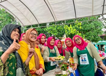 Kegiatan Pembinaan Mutu dan Keamanan Hasil Perikanan Bagi Usaha Pengolahan, Pemasaran Skala Mikro dan Kecil dilaksanakan di Fasilitas Umum (Fasum) RW/03, Baloi Indah, Lubuk Baja, Batam, Jumat, 21 Juni 2024. (Foto: Diskominfo).