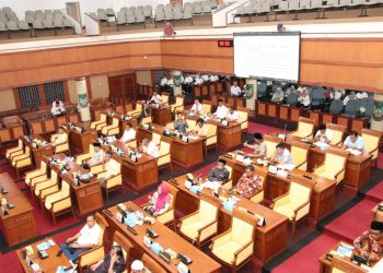 Rapat paripurna DPRD dengan Wali Kota Batam, untuk menerima pengajuan rancangan APBD Perubahan, Rabu, 3 Juli 2024. (Foto: Sekretariat DPRD).