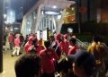Usai kemeriahan tahun baru sebagian warga memadati stasiun MRT, LRT dan KRL Dukuh Atas yang lokasinya tidak jauh dari Bundaran HI. (Foto: Ist./detik.com).