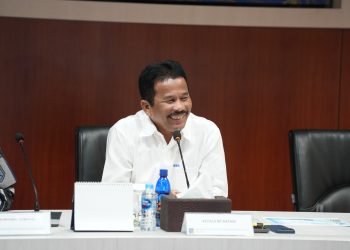 Kepala BP Batam, Muhammad Rudi saat menggelar rapat mengenai rencana pembangunan infrastruktur sepanjang tahun 2025. pada Jumat, 17 Januari 2025. (Foto: humas BP).