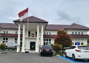 Gedung Pengadilan Negeri Kota Tegal, tempat pemeriksaan perkara pengelolaan parkir kendaraan di RSUD Kardinah. (Foto: Ist./beritamerdeka.co.id).