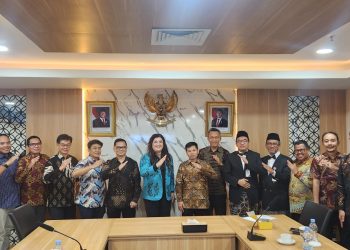 Rapat  pengembangan Asrama Haji dan penggunaan Asrama Haji Batam. (Foto: HumasBP).