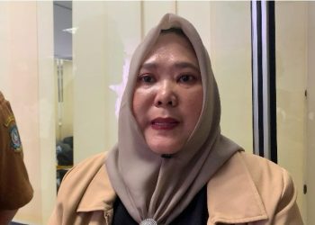 Kepala UPT Pengawas Disnaker Kepri, Susi Juniarti, saat diwawancarai media di PT Maruwa Indonesia, Kawasan Bintang Industri II, Tanjung Uncang, Senin, 2 Juni 2025. (Foto: HMStimes./Flavia Donella Bangun).