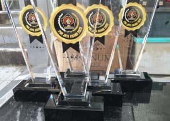Plakat penghargaan PWI Jaya Awards 2025. (Foto: Ist./Meganews.id).